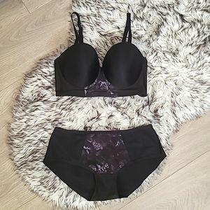 Freya convertible/strapless bra and panty set in shadow floral 32DDD